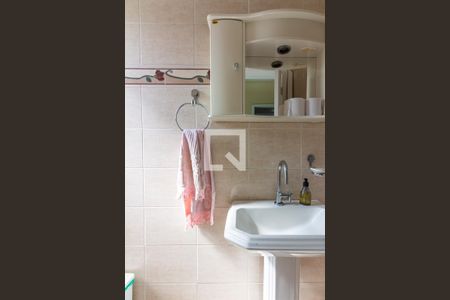 Lavabo de casa para alugar com 3 quartos, 420m² em Piratininga, Osasco