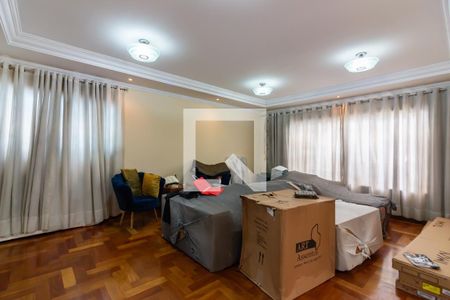 Sala  de casa à venda com 3 quartos, 420m² em Piratininga, Osasco