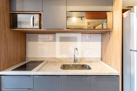 Cozinha de apartamento para alugar com 1 quarto, 30m² em Indianópolis, São Paulo