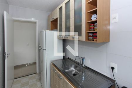 Cozinha de apartamento à venda com 2 quartos, 44m² em Guarapiranga, São Paulo