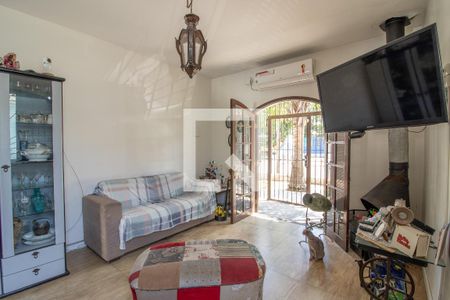 Casa à venda com 140m², 3 quartos e 4 vagasSala