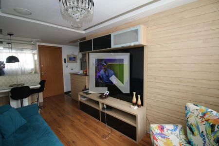 Sala de apartamento para alugar com 2 quartos, 48m² em Parada de Lucas, Rio de Janeiro