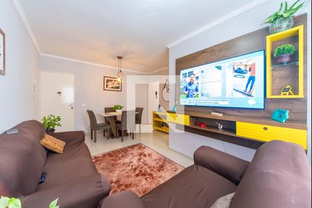Sala de apartamento para alugar com 2 quartos, 52m² em Jardim Santo André, Santo André