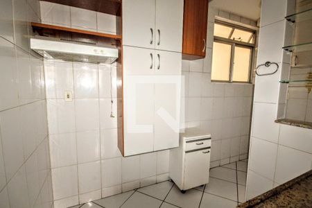 Cozinha de apartamento à venda com 1 quarto, 48m² em Lourdes, Belo Horizonte