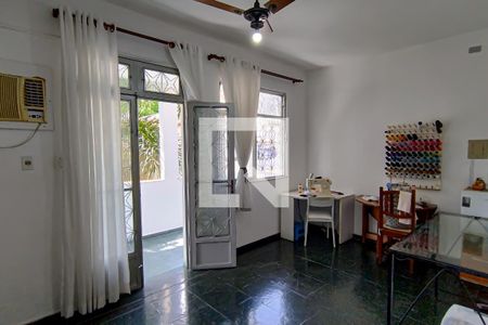 quarto 1 de casa à venda com 3 quartos, 330m² em Curicica, Rio de Janeiro