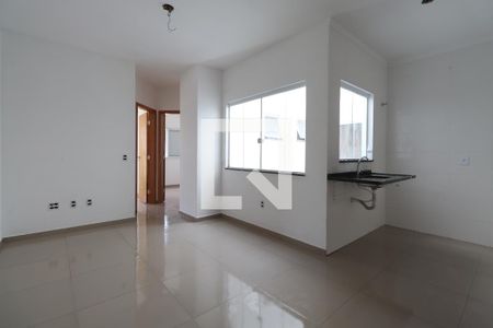 Sala de apartamento à venda com 2 quartos, 82m² em Cidade São Jorge, Santo André