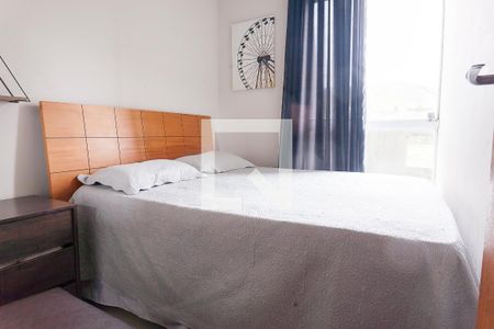 Casa de condomínio à venda com 320m², 5 quartos e 4 vagas Casa de condomínio à venda com 320m², 5 quartos e 4 vagasquarto 3