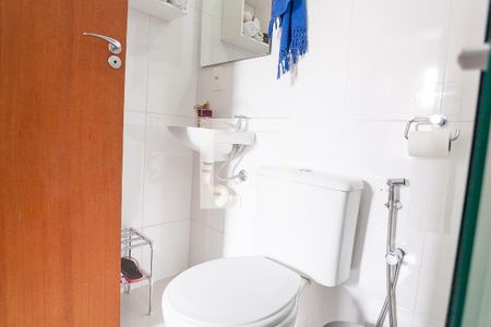 Casa de condomínio à venda com 320m², 5 quartos e 4 vagas Casa de condomínio à venda com 320m², 5 quartos e 4 vagasbanhiero quarto 3