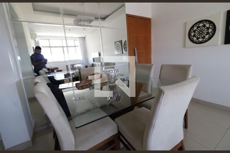 Sala de apartamento à venda com 3 quartos, 120m² em Jardim Guanabara, Rio de Janeiro