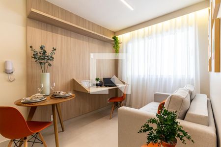 Studio - Mesa e Cadeiras Escritório de apartamento para alugar com 1 quarto, 25m² em Vila Buarque, São Paulo