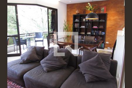 Sala de apartamento à venda com 3 quartos, 122m² em Vila Suzana, São Paulo