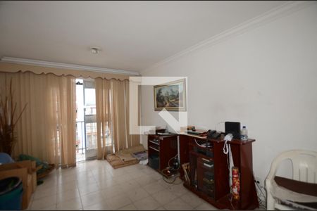 Sala de apartamento para alugar com 2 quartos, 50m² em Marechal Hermes, Rio de Janeiro