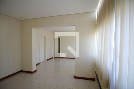 Sala de apartamento para alugar com 3 quartos, 96m² em Santo Antônio, Belo Horizonte