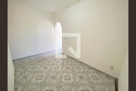 Quarto de casa para alugar com 1 quarto, 60m² em Pau Miúdo, Salvador