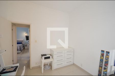 Quarto 1 de apartamento à venda com 3 quartos, 90m² em Tijuca, Rio de Janeiro