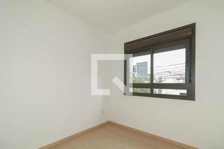 Quarto 2 de apartamento à venda com 2 quartos, 63m² em Passo da Areia, Porto Alegre