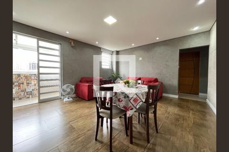 Sala de apartamento à venda com 3 quartos, 85m² em Chácara Inglesa, São Paulo