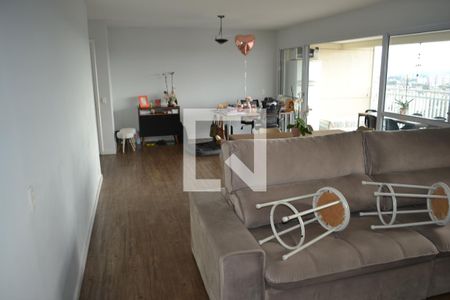 Sala de apartamento à venda com 3 quartos, 134m² em Jardim Olympia, São Paulo