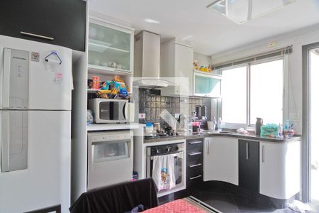 Cozinha de casa de condomínio à venda com 3 quartos, 234m² em Jardim Peri, São Paulo