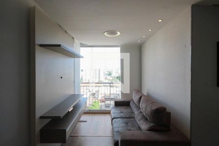Sala de apartamento para alugar com 3 quartos, 61m² em Vila Antonieta, São Paulo