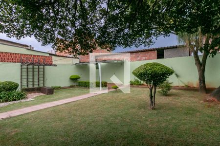 Área Externa de casa à venda com 3 quartos, 168m² em Dom Bosco, Belo Horizonte