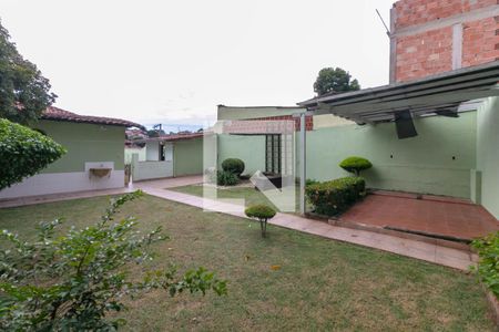 Área Externa de casa à venda com 3 quartos, 168m² em Dom Bosco, Belo Horizonte