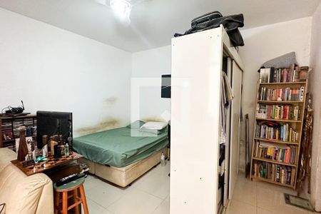 Sala/quarto de apartamento à venda com 1 quarto, 40m² em Copacabana, Rio de Janeiro