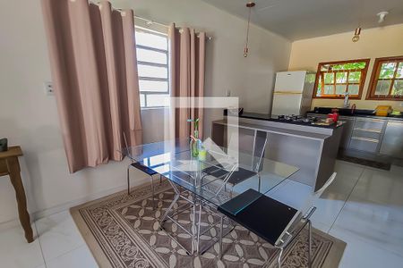 Sala de casa à venda com 1 quarto, 68m² em Rondônia, Novo Hamburgo