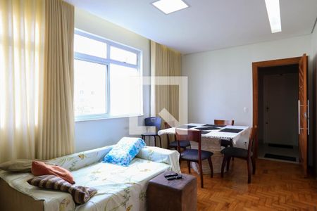 Apartamento à venda com 72m², 2 quartos e 1 vagaSala