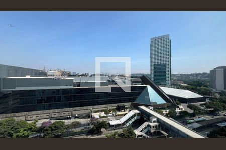 Vista da sacada de kitnet/studio à venda com 1 quarto, 30m² em Pinheiros, São Paulo