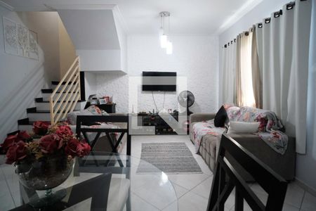 Sala de casa de condomínio à venda com 3 quartos, 120m² em Parque Boturussu, São Paulo