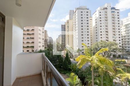 Apartamento à venda com 3 quartos, 210m² em Higienópolis, São Paulo