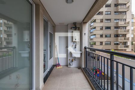 Varanda/Área de Serviço de apartamento para alugar com 1 quarto, 49m² em Melville Empresarial Ii, Barueri