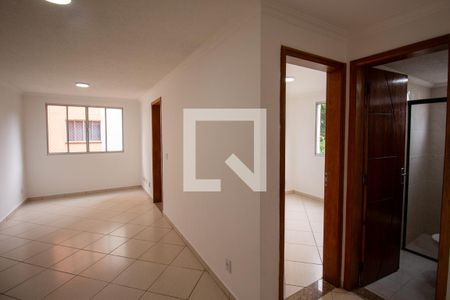 Sala de apartamento para alugar com 2 quartos, 46m² em Itaquera, São Paulo