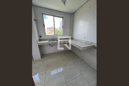 Apartamento à venda com 3 quartos, 75m² em Manacás, Belo Horizonte