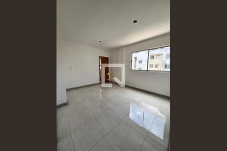 Apartamento à venda com 3 quartos, 75m² em Manacás, Belo Horizonte