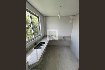 Apartamento à venda com 3 quartos, 75m² em Manacás, Belo Horizonte