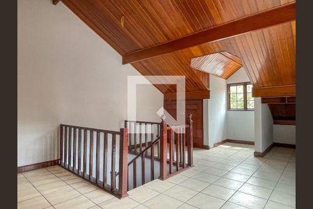 Casa à venda com 3 quartos, 130m² em Jardim Londrina, São Paulo