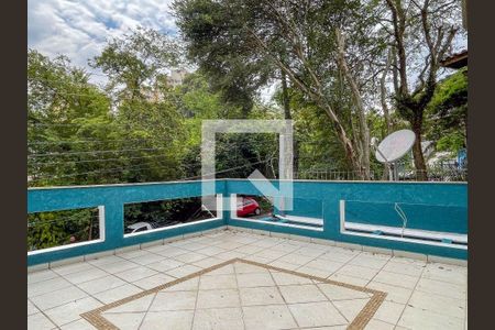 Casa à venda com 3 quartos, 130m² em Jardim Londrina, São Paulo