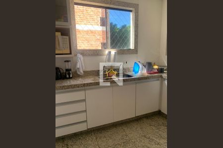 Apartamento à venda com 3 quartos, 121m² em Castelo, Belo Horizonte