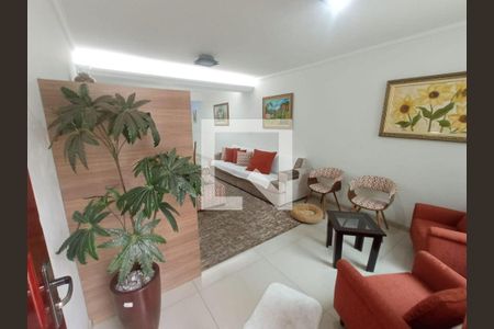 Casa à venda com 3 quartos, 180m² em Vila Prudente, São Paulo