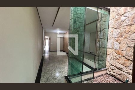 Casa à venda com 3 quartos, 265m² em Vila Formosa, São Paulo
