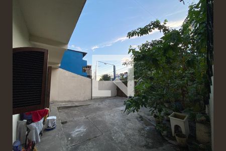 Casa para alugar com 120m², 2 quartos e 1 vaga Casa para alugar com 120m², 2 quartos e 1 vagaVaranda