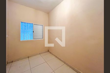 Quarto de casa para alugar com 2 quartos, 80m² em Vila Pouso Alegre, Barueri