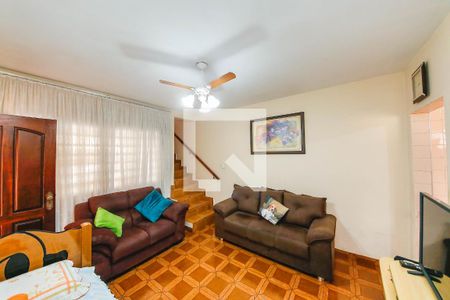 Sala de casa à venda com 2 quartos, 120m² em Vila Ivone, São Paulo