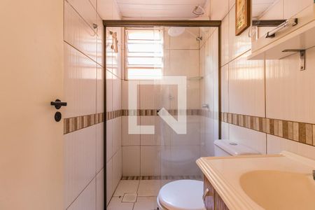 Banheiro de apartamento à venda com 2 quartos, 38m² em Sarandi, Porto Alegre