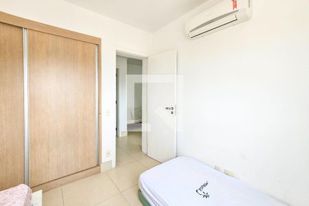 Apartamento para alugar com 111m², 3 quartos e 2 vagas Apartamento para alugar com 111m², 3 quartos e 2 vagasQuarto