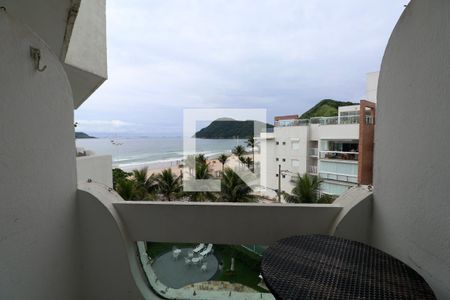 Varanda de apartamento para alugar com 2 quartos, 70m² em Jardim Las Palmas, Guarujá