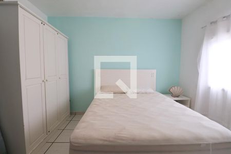 Quarto Suíte de apartamento para alugar com 2 quartos, 70m² em Jardim Las Palmas, Guarujá