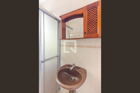 Banheiro de apartamento à venda com 1 quarto, 110m² em Moinhos de Vento, Porto Alegre
